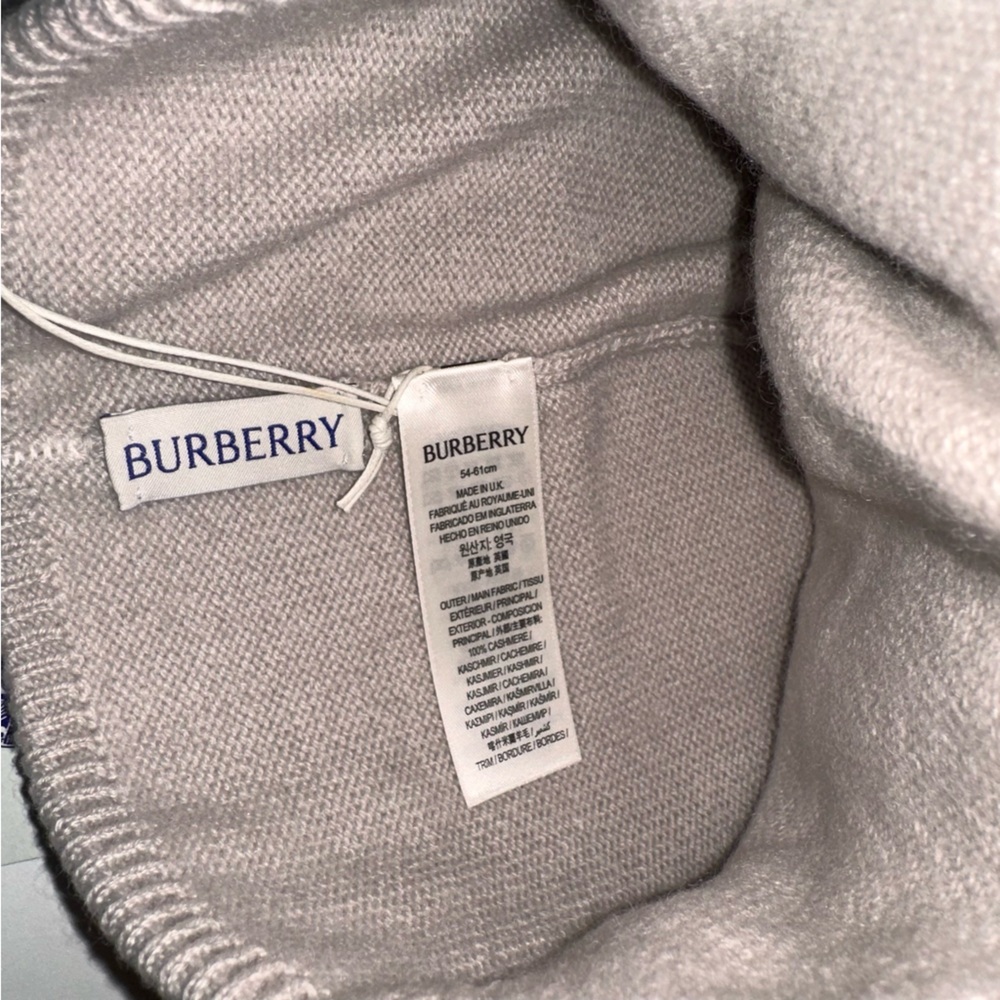 100% Cashmere NWT Burberry Beanie -Grey - Picture 6 of 7